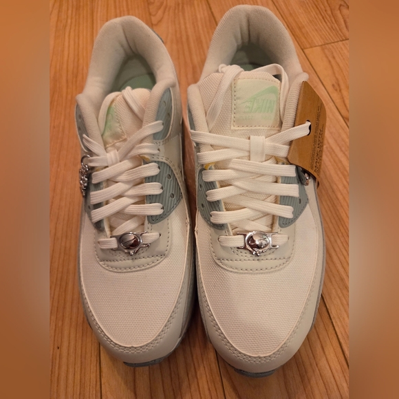 NWT Nike Air Max 90 SE Molten Metal size 9.5 - Picture 2 of 6